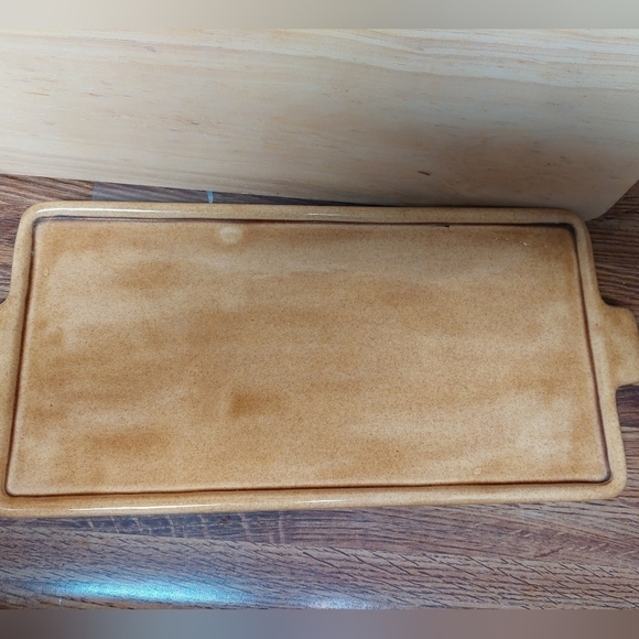 Glazed Ceramic Bread-Loaf Shaped Container - Picture 6 of 11